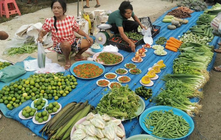 ตลาดนัด ฝนทอง (Talat Nat Fontok), Chumphon