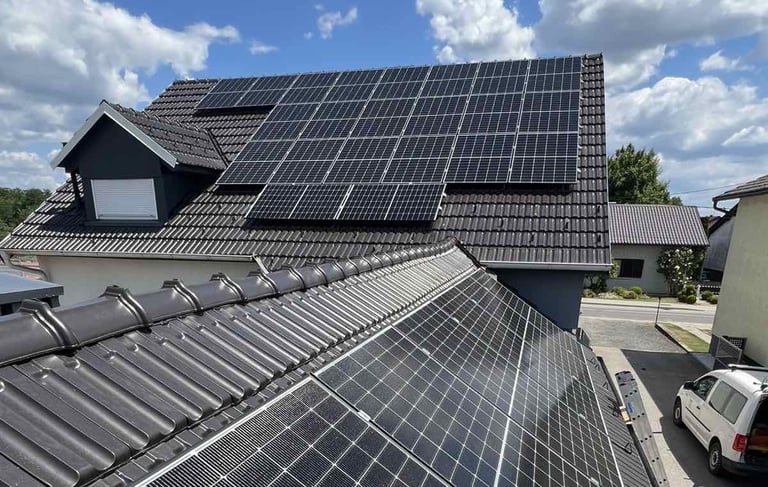 solarni paneli na krovu crep Beograd Srbija