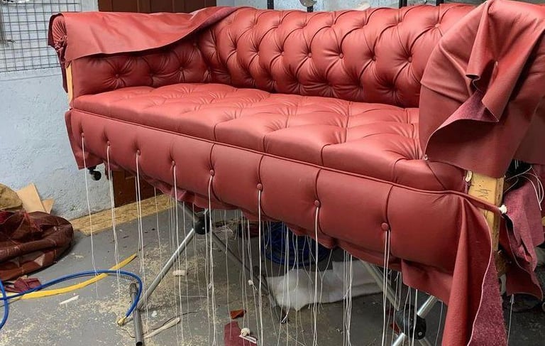 canapé chesterfield en cuir