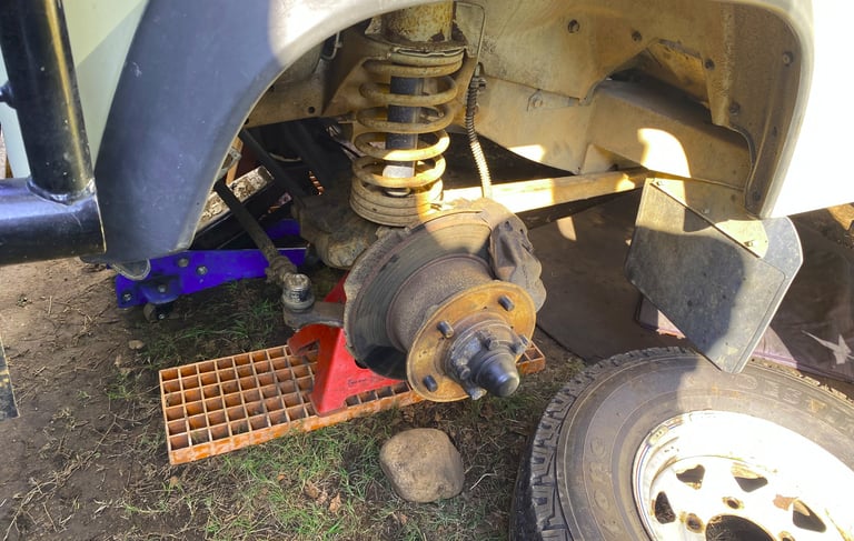 land rover defender 110 300tdi suspension overhaul