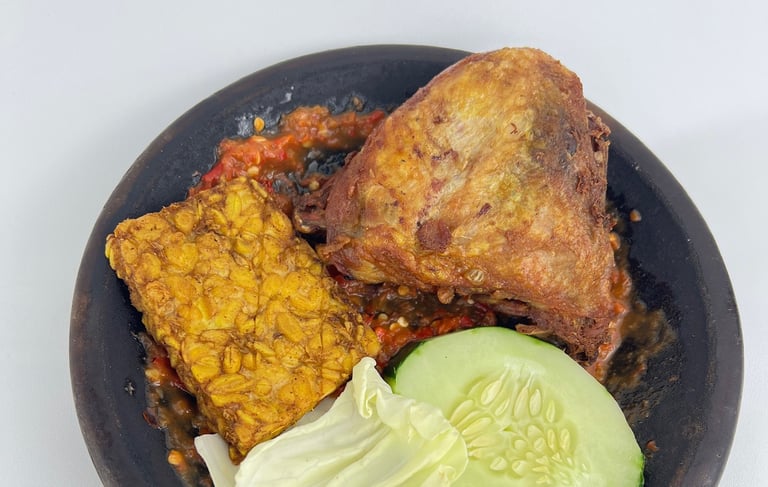 Nasi Ayam Penyet