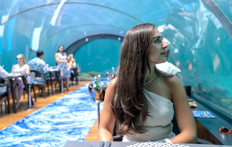 Hurawalhi Maldives 5.8 underwater restaurant
