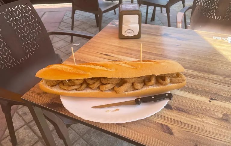 bocadillo de calamares