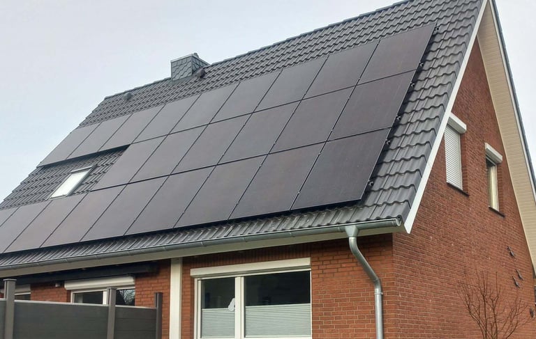 schrägdach solarmodule montage full black 