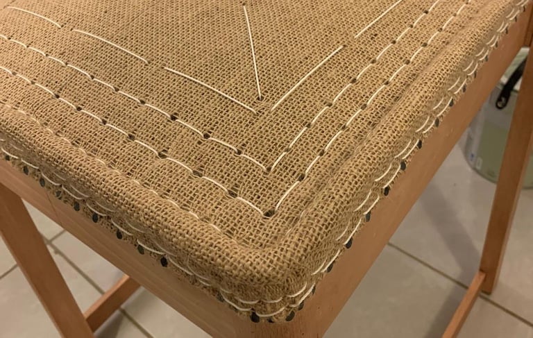 garniture traditionnelle de fauteuil 