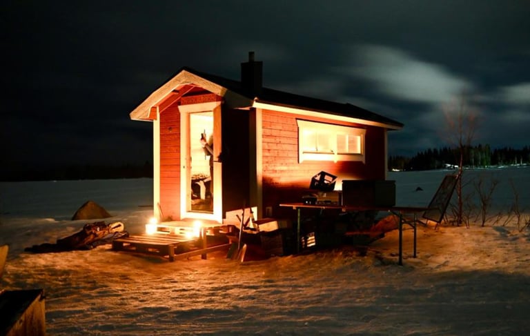 Un dîner sur la glace en Laponie