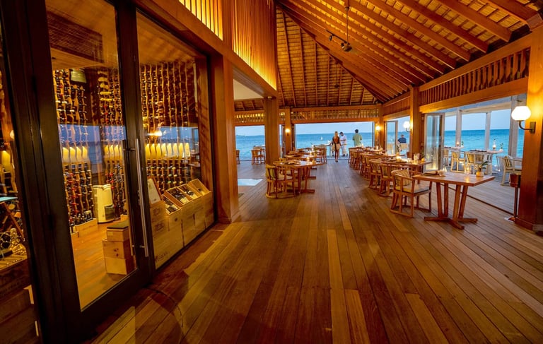 Hurawalhi Maldives Kashibo restaurant