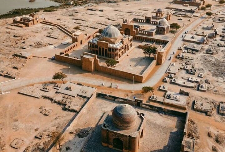 Makli Hills