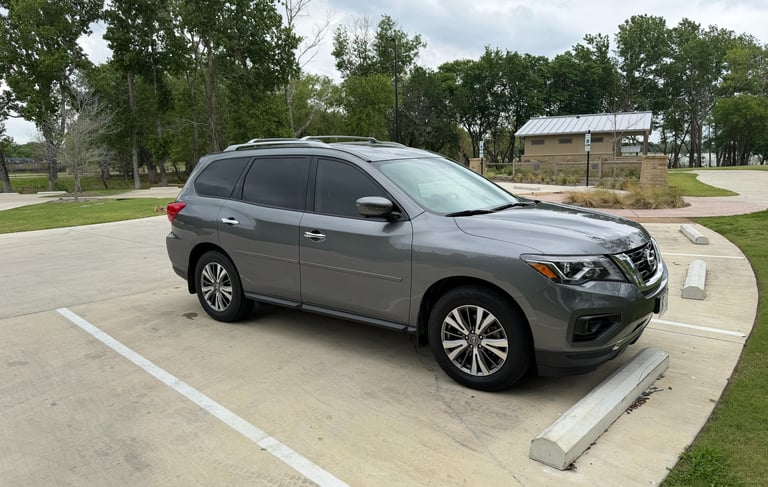 2018 Nissan Pathfinder SL