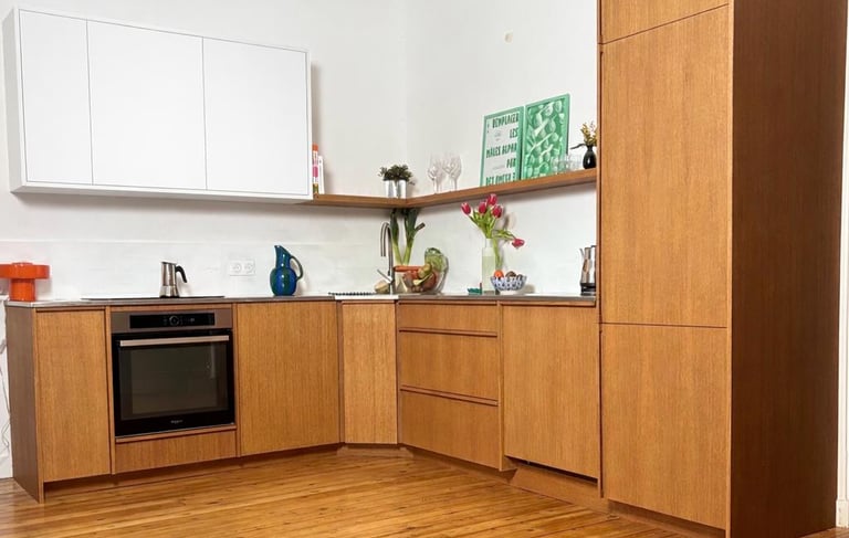 Cuisine sur mesure Bordeaux Aggloméré chêne