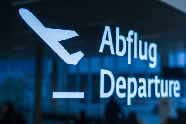 abflug schwechat reptér