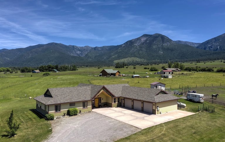 Custom Luxury house with 30car garage with the Mission Mountains in Arlee, MT