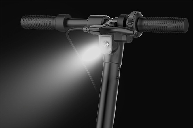 TREKK PREMIUM PRO front light for night cruising