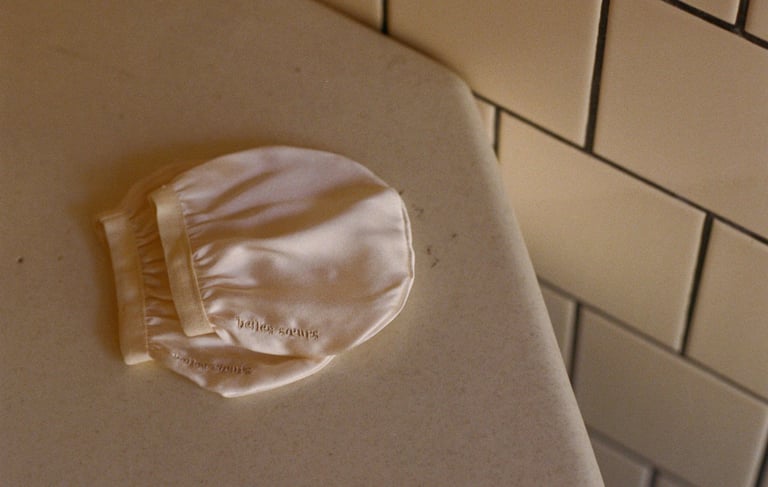 Gants de soie visage Belles Souers