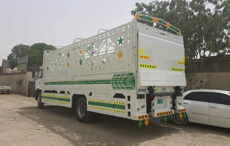 7 ton pickup truck