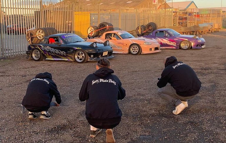 sexy miata boiis taking pictures of a mx5s