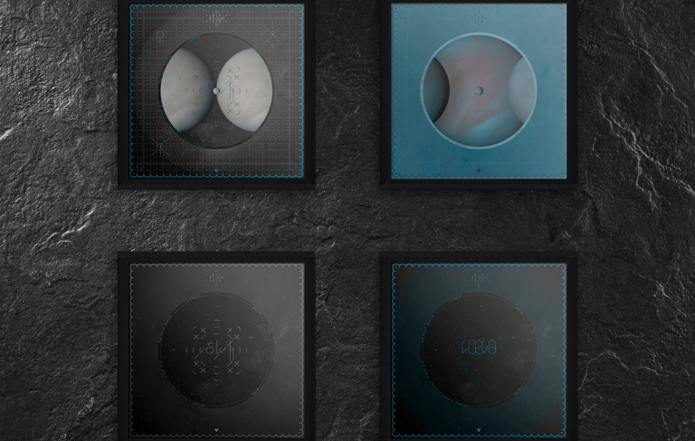 Conjunto de 4 cuadros representando diseños basados en cuerpos celestes.