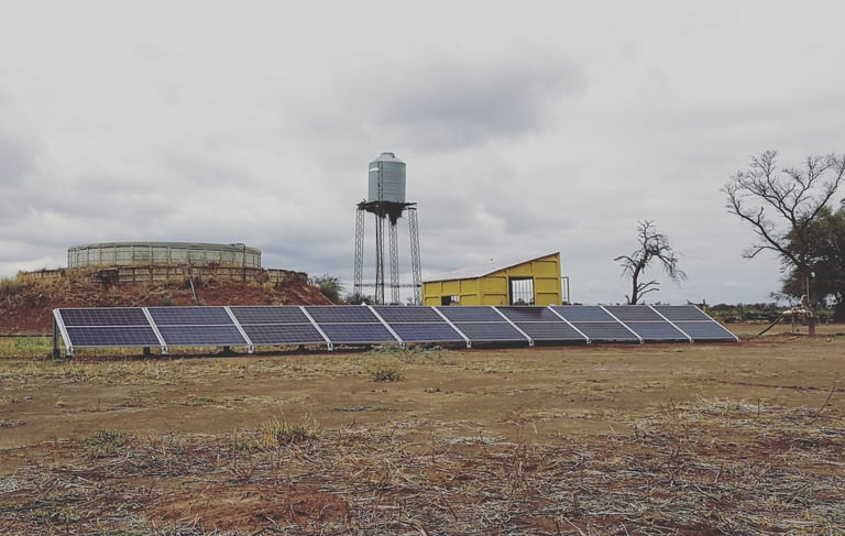 bomba solar Lorentz ps2-4000 en campo ganadero en salta