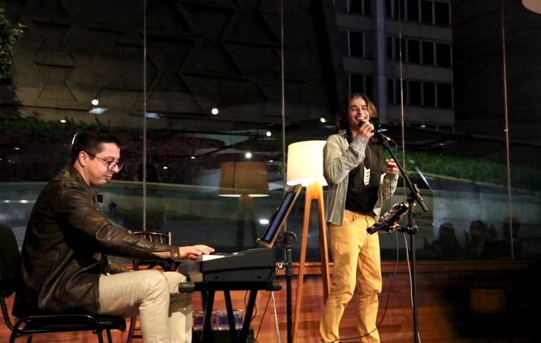Fabiano Medeiros e Fernando César no Centro Cultural FIESP