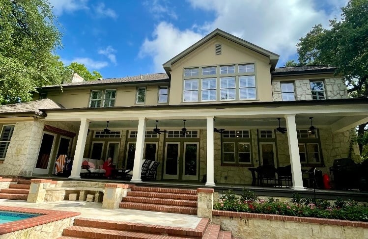 Large San Antonio estate with pool and clean windows serviced by Elegant Restorations