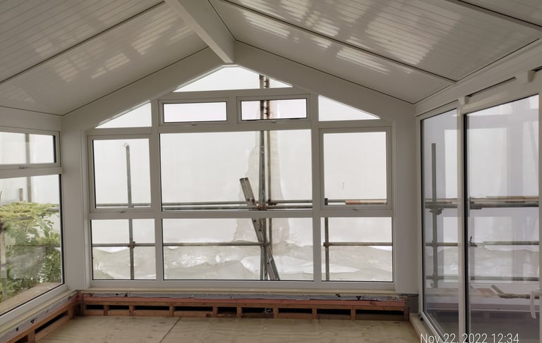 Year-round living conservatory with insulated roof, Auckland, NZ
