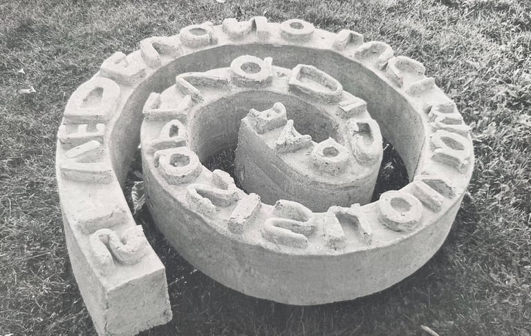 Piere Thoretton, sculpture, 2000