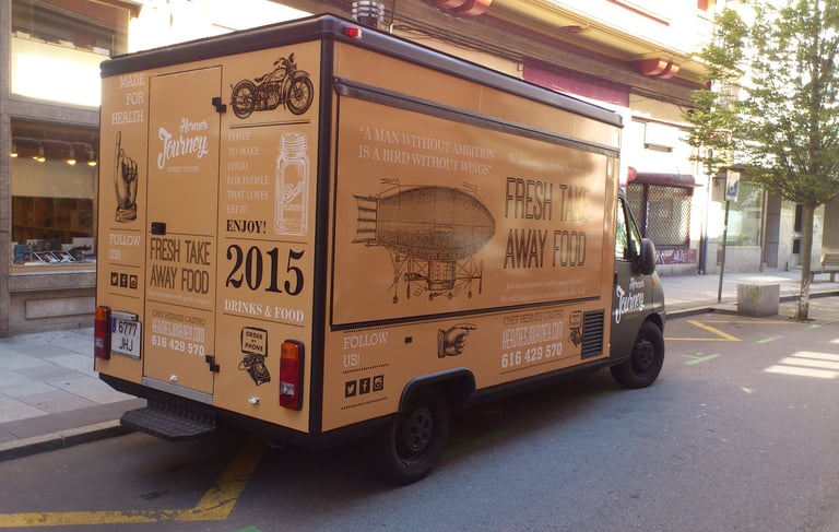 rotulación vinilo impreso Food Truck Hermes Journey