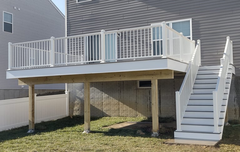 Custom composite deck built for outdoor living in Columbus, Ohio