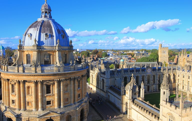 İngiltere'de Oxford üniversitesi