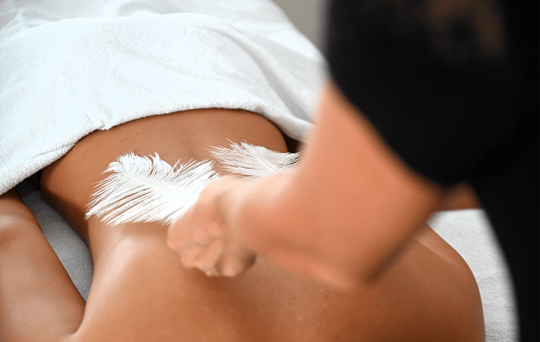SOIN RELAXANT PLUME DETENTE PROFONDE ZEN&ZOOM LA ROCHELLE