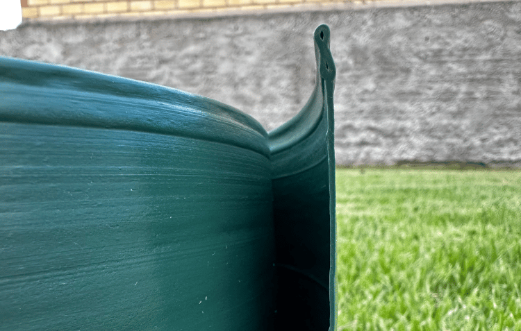 Separador de grama meia borda 