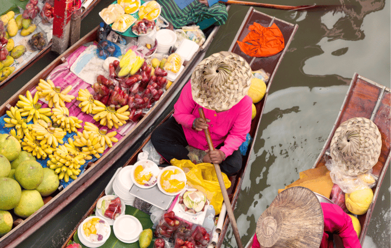 Mercado flotante del Sudeste Asiático