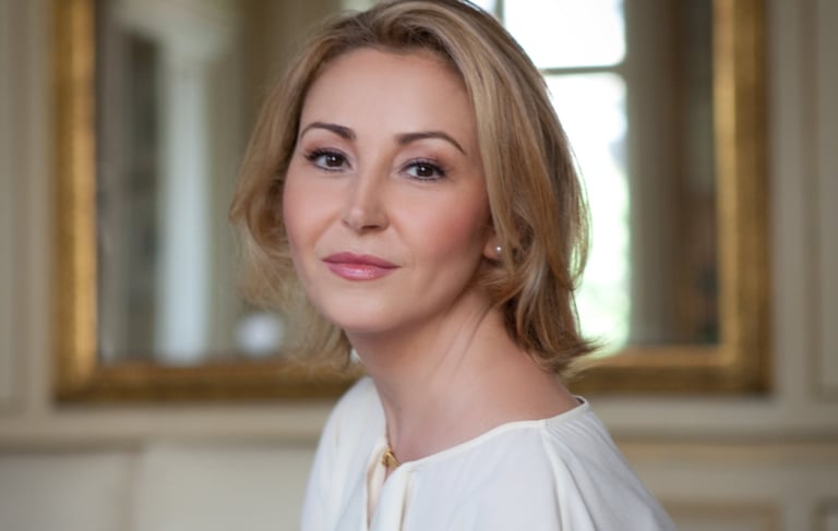 Karine Deshayes_Crédit Aymeric Giraudel