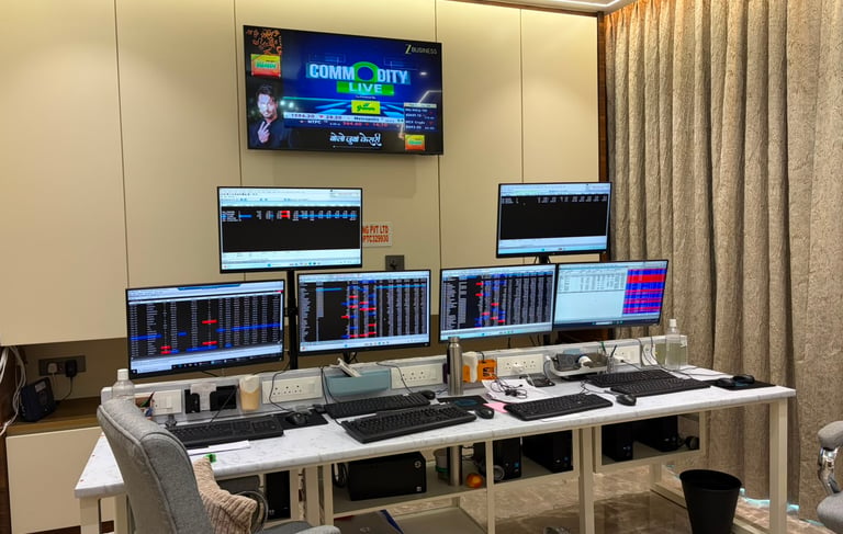 Singularity-India-LUMI-Monitor-Arms