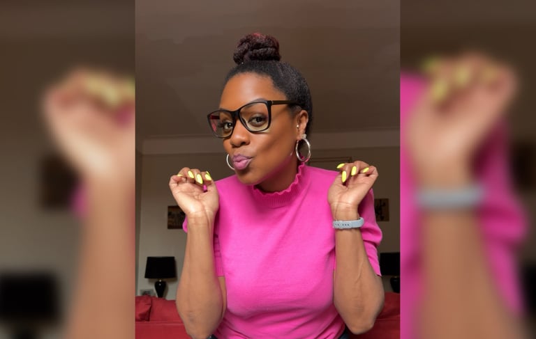 Melissa Rose Cooper looking cute with her Zenni glasses.