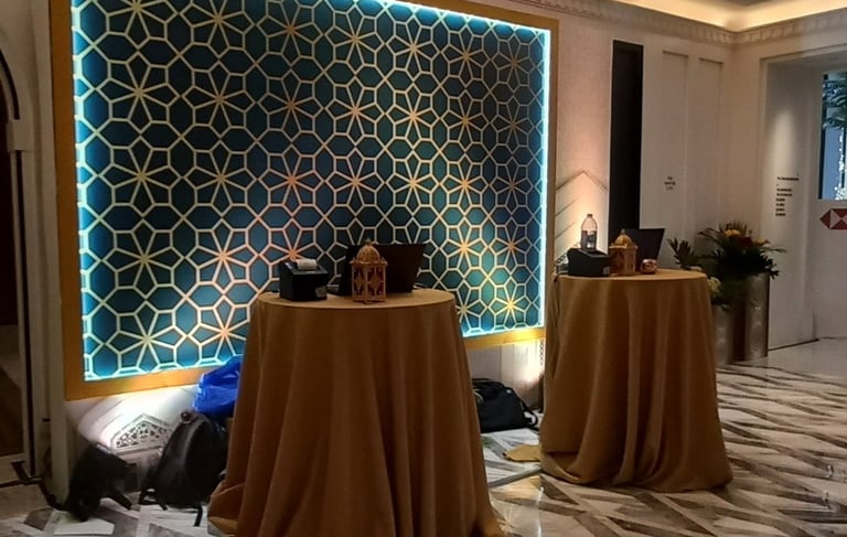 meja registrasi dengan software registrasi