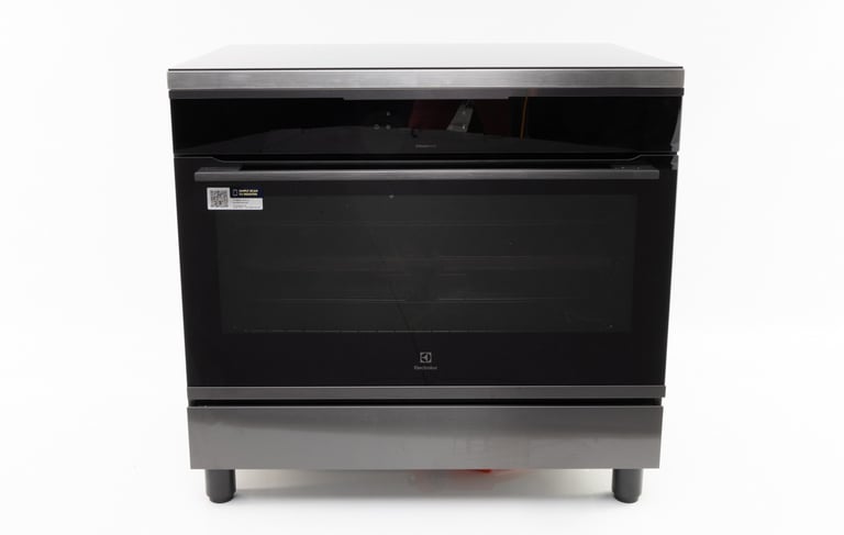  Electrolux EFEP956DSE Freestanding Electric Stove