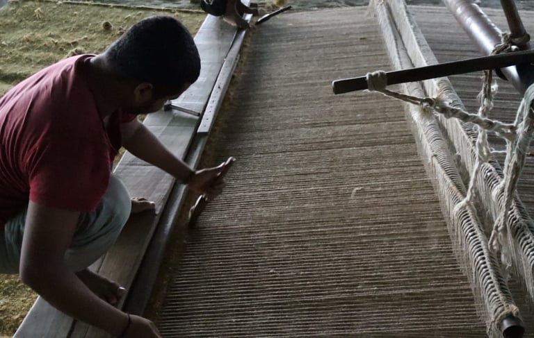 Handwoven Flatweave Rug Production Onloom