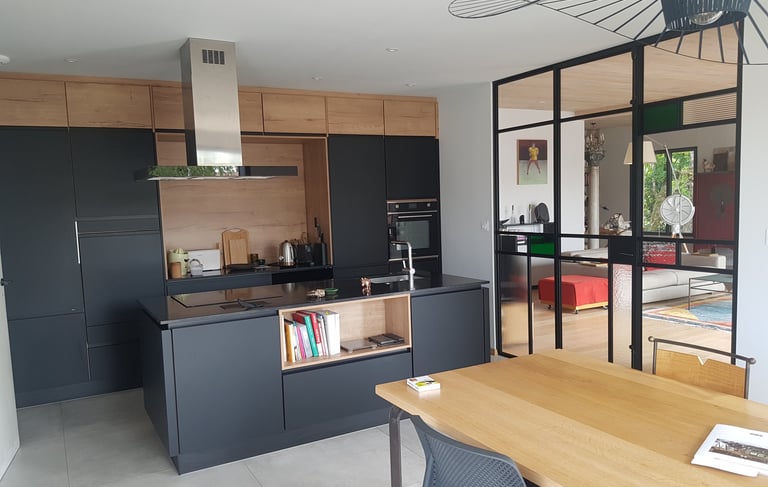 Intérieur de la maison en ossature bois : architecte La Rochelle