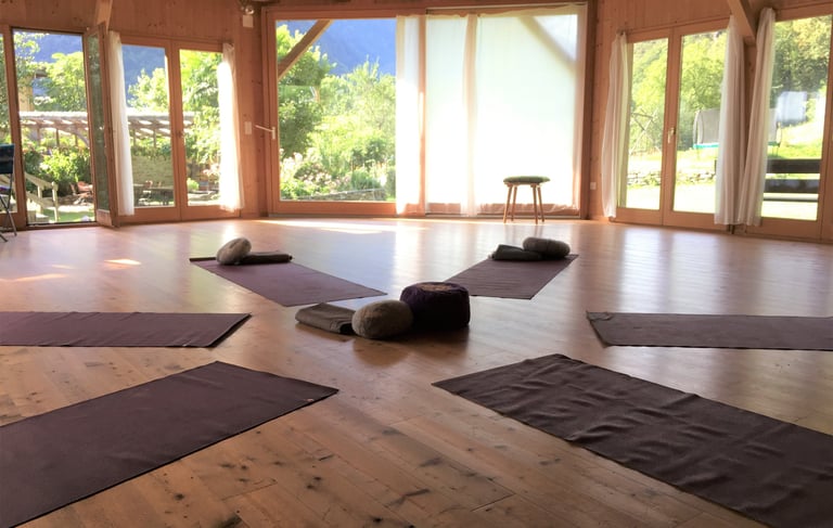 Sala di yoga presso il Centro Arte a Cabbiolo