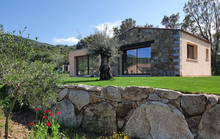 Sole Ruju Yoga vicino ad Agrisole