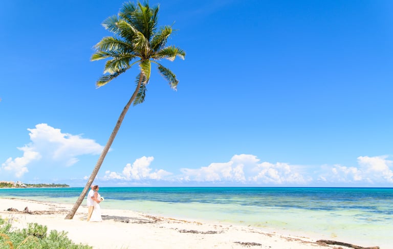 Beach Elopement at Playa del carmen