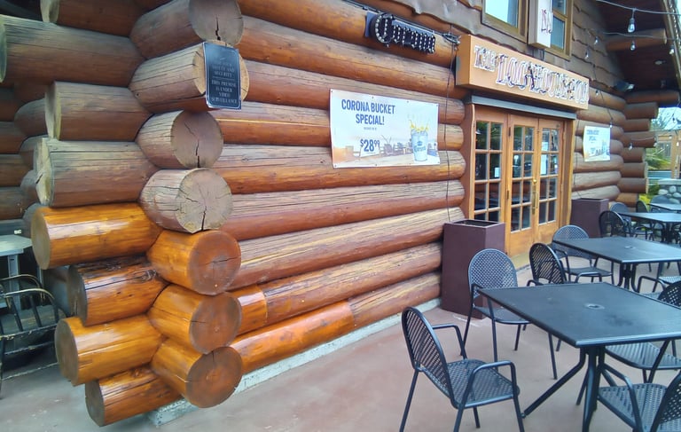log house pub in Victoria