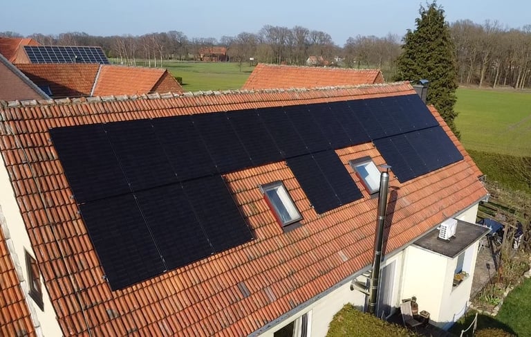 schrägdach solarmodule montage fullblack