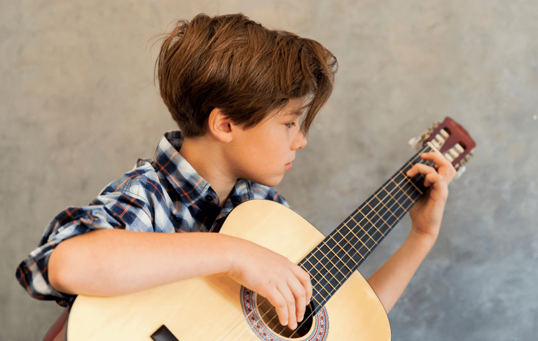 Zekeriyaköy Çocuk Gitar Dersi
