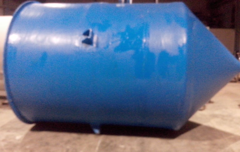 PP-FRP REACTION VESSEL - CONICAL BOTTOM