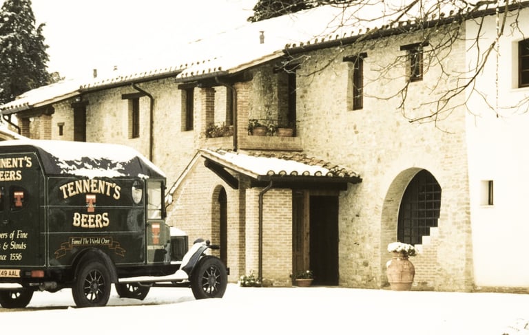 Il casale umbro ristrutturato del Trilogy Restaurant & Pizza, location del Cenone di Capodanno 2026.