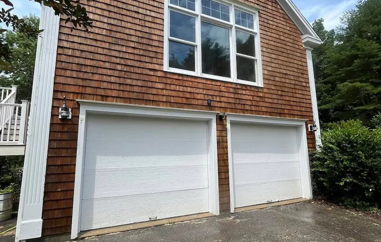 Expert Pressure Washing in Scarborough, ME for coastal homes with siding and driveway cleaning