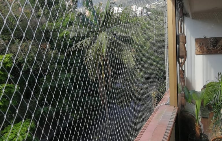 mallas de seguridad para niños y mascotas