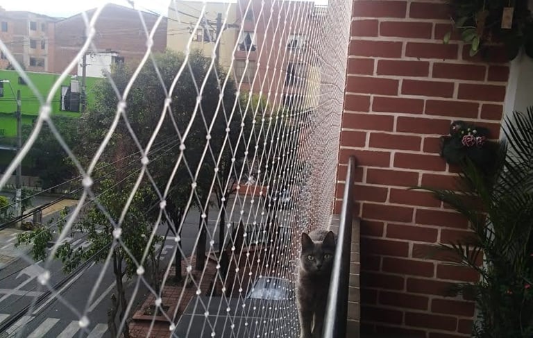 mallas de seguridad para mascotas